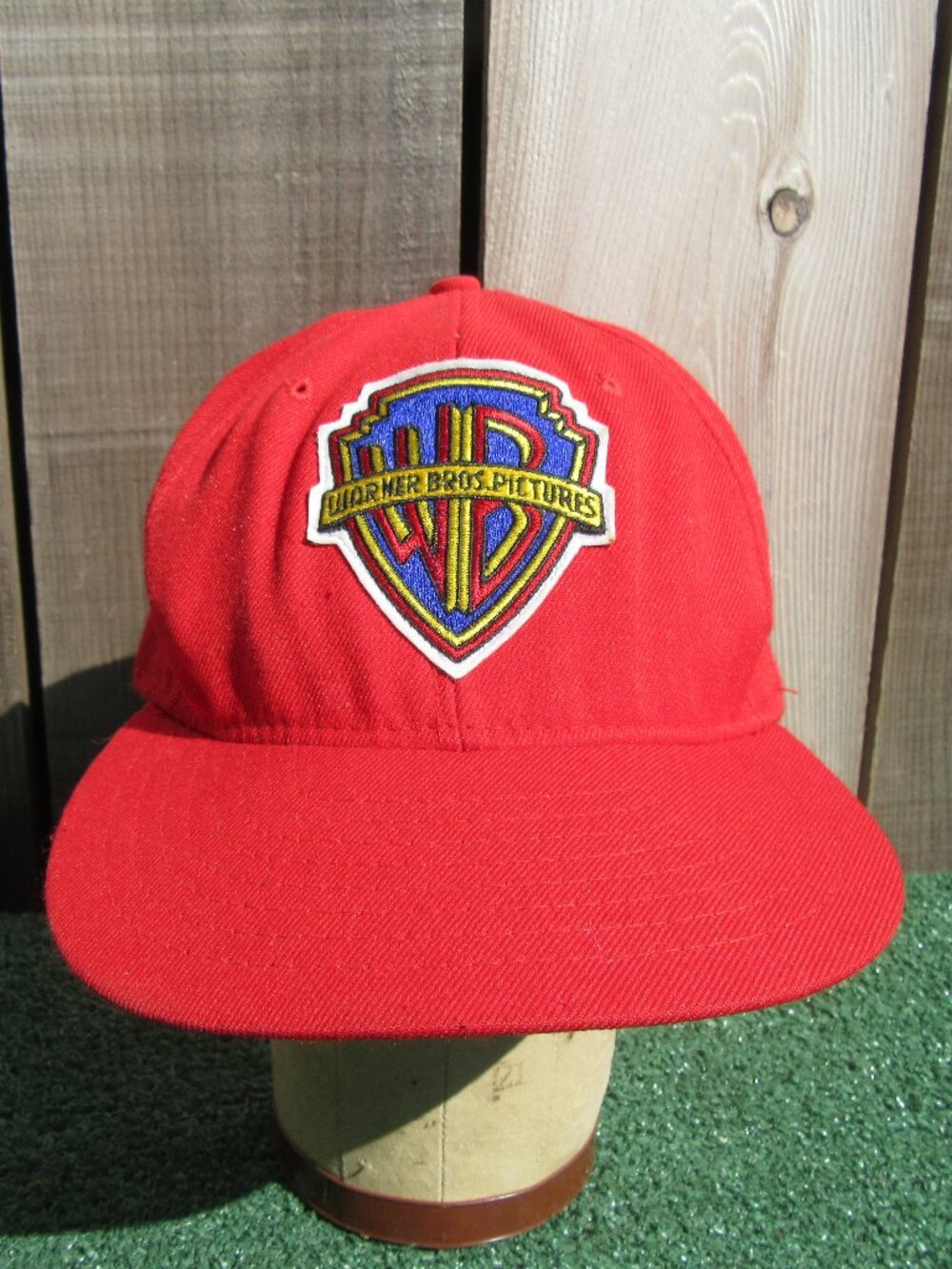 Vintage New Era Warner Bros Pictures Red Baseball Hat Cap *READ* Medium-Large
